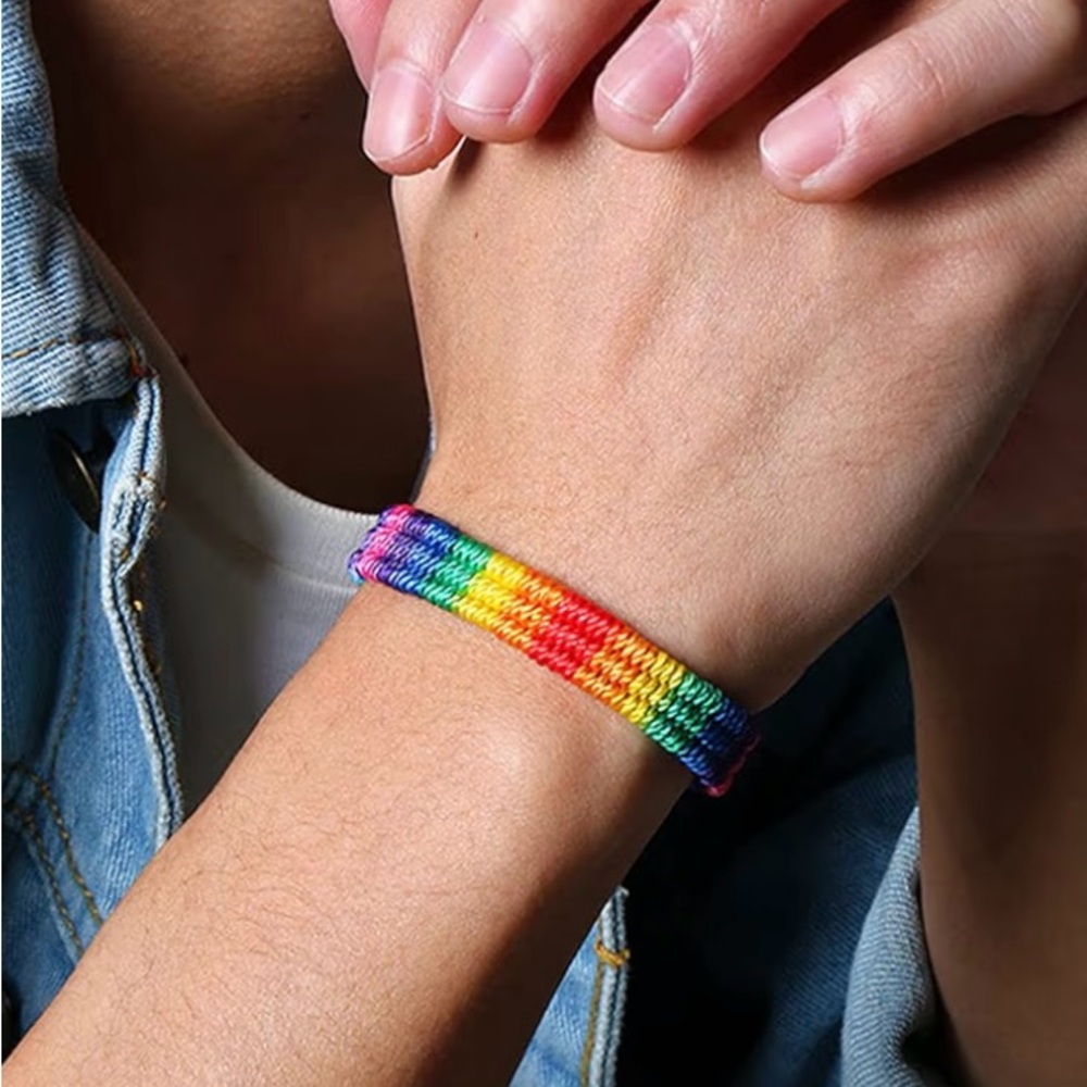 New adjustable Rainbow LGBT Pride Bracelet